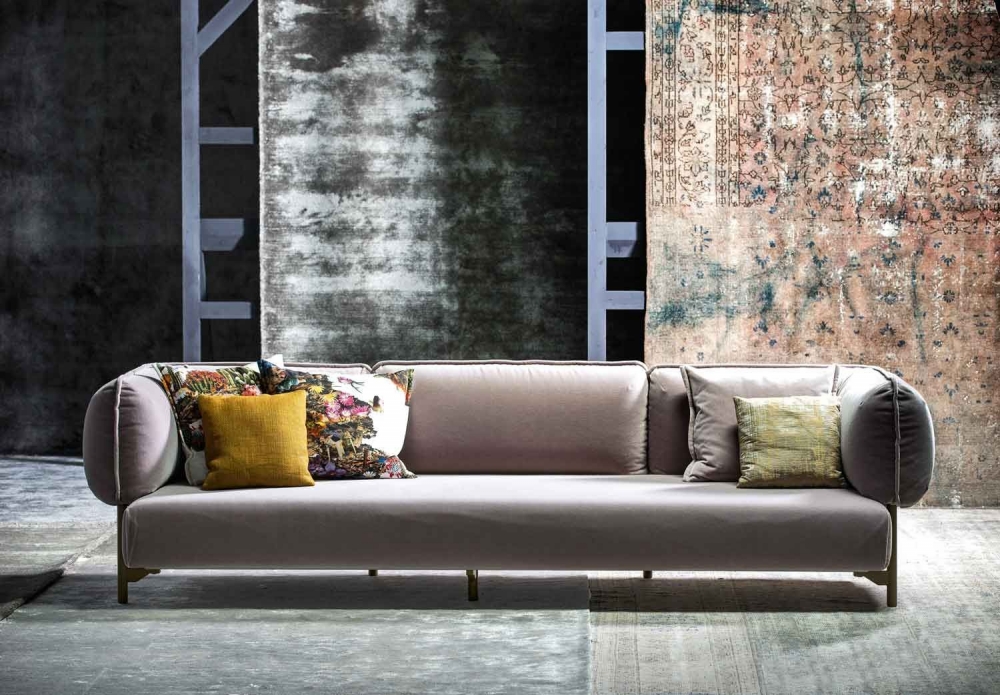 TENDER SYSTEM BY PATRICIA URQUIOLA, 2015