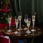 BUBBLE BOX. For night-owls and party lovers, BACCARAT has dreamed up an exceptional set of six champagne glasses.