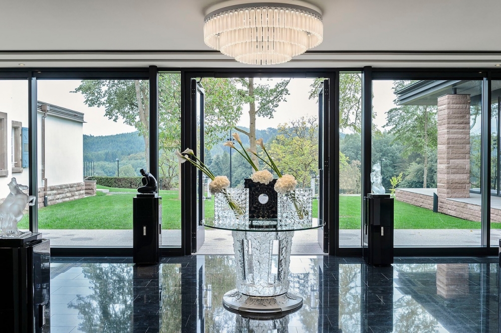 VILLA REN√â LALIQUE