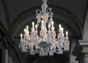 Crystal chandelier 24 lights Z√âNITH FLOU. Available in 2 Sizes and the number of lights ranges  from 6 to 24.