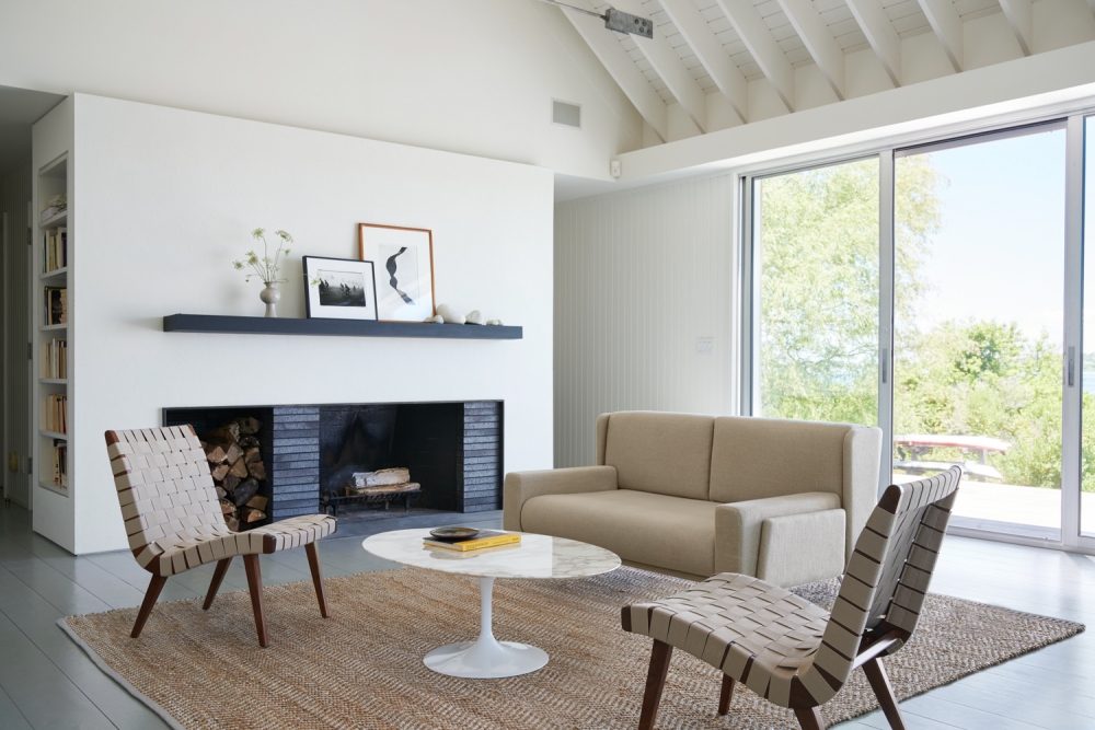 RISOM LOUNGE CHAIR BY JENS RISOM 1943