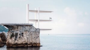 Chair DEAN ‚Äì designer JEAN-MARIE MASSAUD