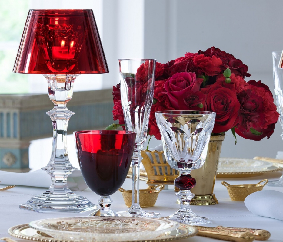 VEGA glass, HARCOURT LOUIS-PHILIPPE glass, HARCOURT EVE flute and HARCOURT OUR FIRE candlestick.