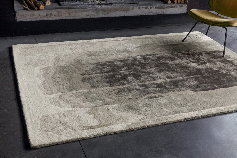 WOOL AND VISCOSE RUG ICE