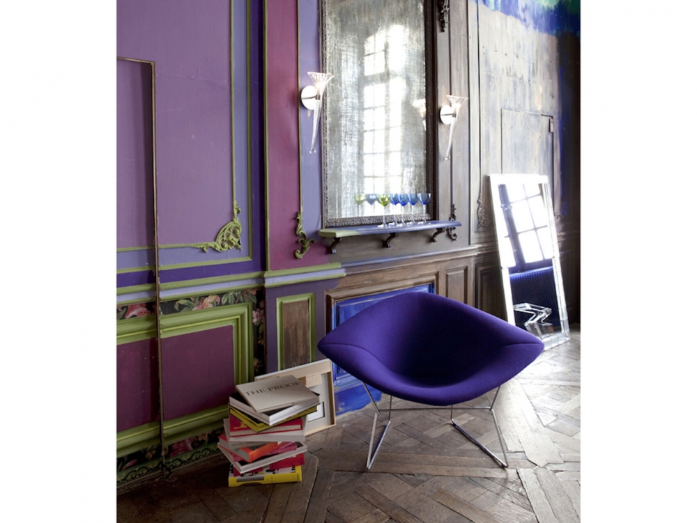 MILLE NUITS wall sconce TORCH√àRE designed by MATHIAS. Resplendent and iconic like the Olympic Games flame, the MILLE NUITS sconce features a blossom-shaped beveled clear-crystal cup. Sitting atop a long column of crystal and accented with metallic details, this crystal wall unit showcases the finest Baccarat craftsmanship. Its stunning, classical shape decorates and brightens any room. The MILLE NUITS collection references the 1001 Tales of The Arabian Nights. The collection also includes other lighting fixtures (from candelabras to chandeliers), as well as bar and tableware (from champagne flutes to dessert plates).