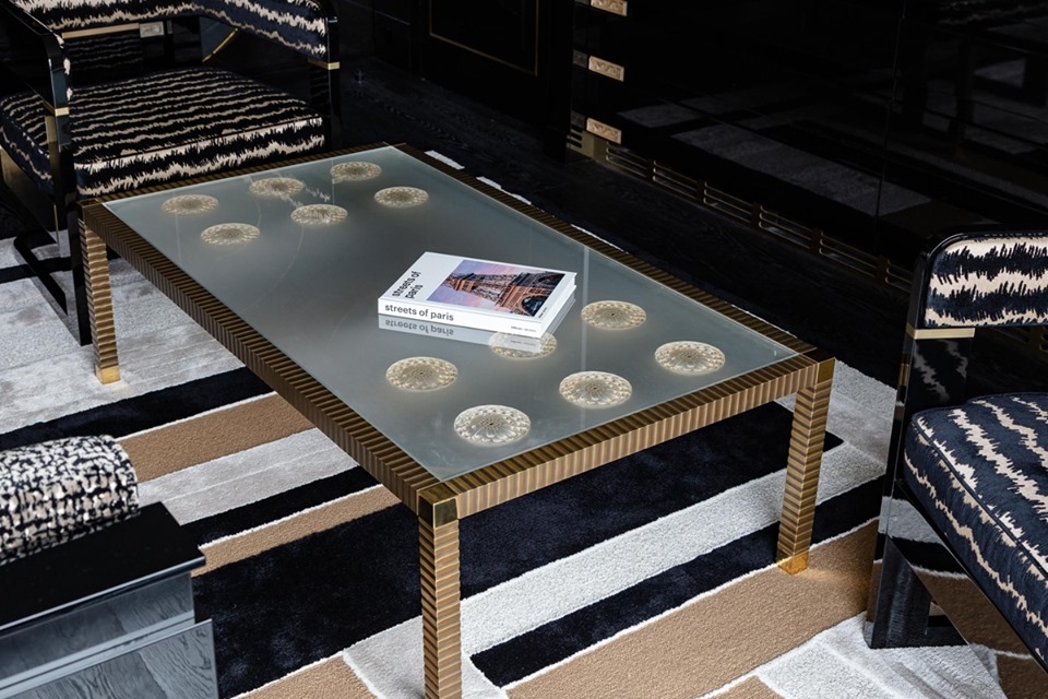 COFFEE TABLE exclusively made for LALIQUE SUITE by PATRICK HELLMANN at PRINCE DE GALLES HOTEL, PARIS