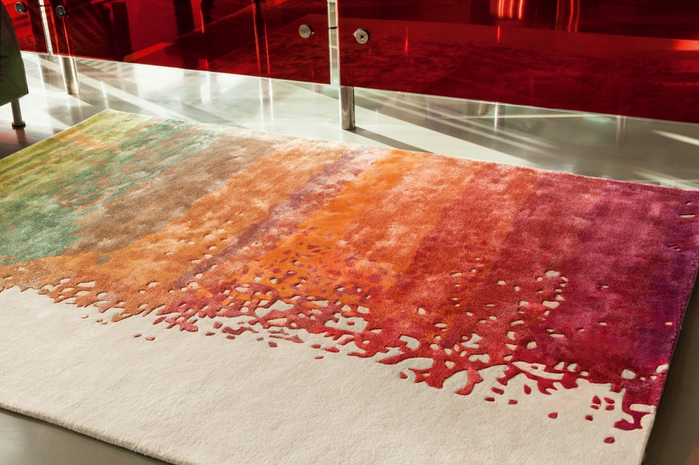 WOOL AND VISCOSE RUG COSMIC