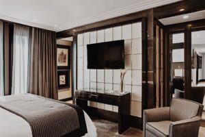 LALIQUE SUITE by PATRICK HELLMANN at HOTEL PRINCE DE GALLES, PARIS