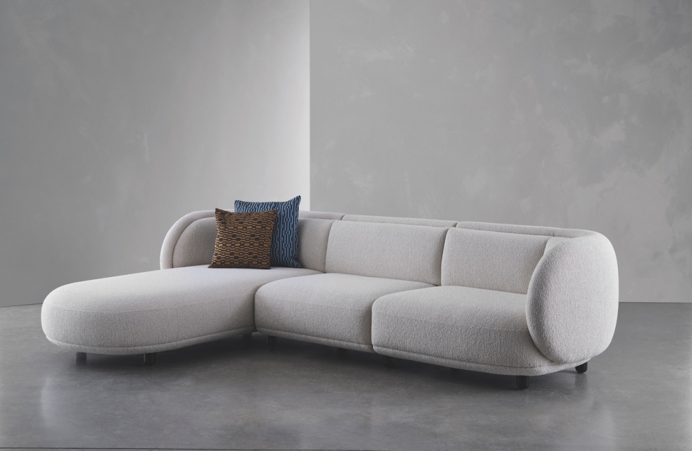 VUELTA MODULAR SOFA designed by JAIME HAYON.VUELTA is the foundation of the WITTMANN HAYON WORKSHOP  collection. Unmistakable lines,  JAIME HAYON‚Äôs  playful signature and WITTMANN's first-class craftsmanship have sustained the success of the series over the years, helping it on its way to a constantly growing international fan base. VUELTA is every bit at home in an opulent look created by eye-catching velvet as it is with an elegant aesthetic born of muted colours. With statements like these, the striking shape brings living spaces, hotels, restaurants, offices or boutiques of all styles to life worldwide.
