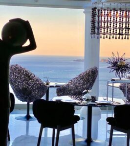 HOTEL VILLA POSITANO. EVERYTHING WE DO ... WE PUT OUR HEART INTO IT!