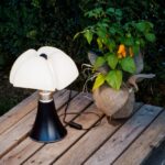 Table lamp MINIPIPISTRELLO - designer GAE AULENTI