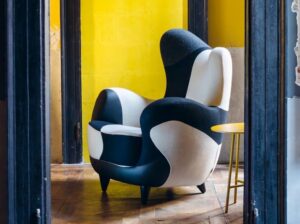 ALESSANDRA ARMCHAIR BY JAVIER MARISCAL, 1995
