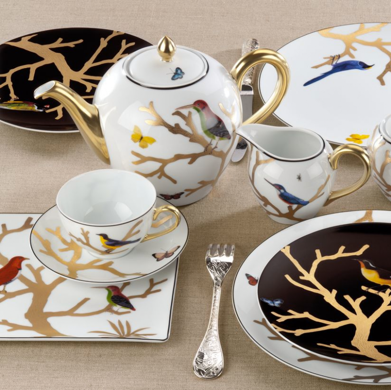 PORCELAIN TABLEWARE AUX OISEAUX