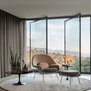 WOMB CHAIR by EERO SAARINEN 1948.