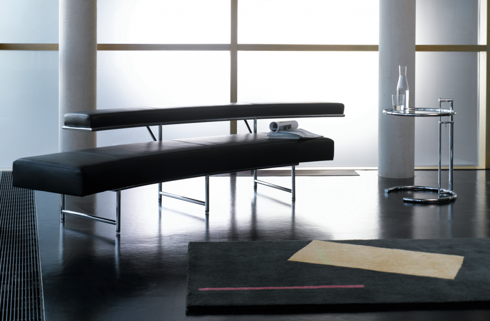 BONAPARTE RUG BY EILEEN GRAY 1925 ‚Äì 1936