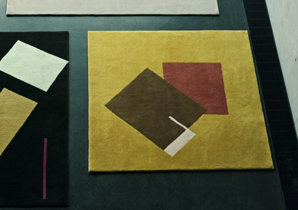 CASTELLAR RUG BY EILEEN GRAY 1925 ‚Äì 1937