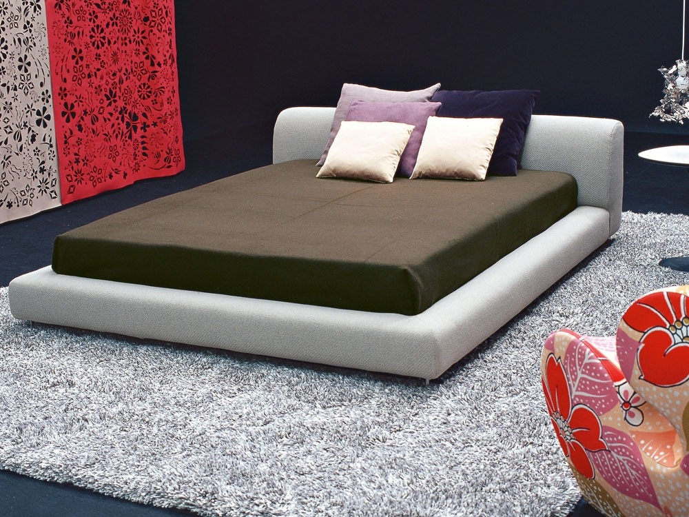 LOWLAND BED BY PATRICIA URQUIOLA, 2000