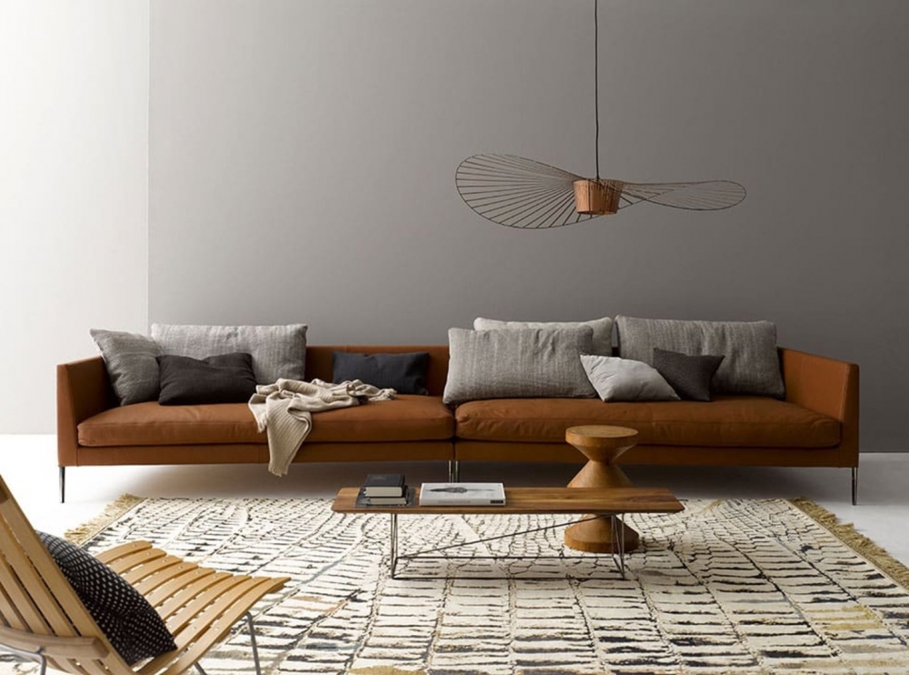 PILOTIS SOFA BY METRICA