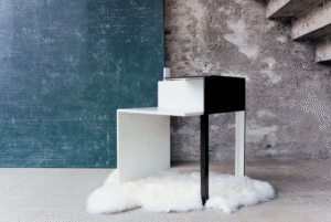 DE STIJL designed by EILEEN GRAY 1922