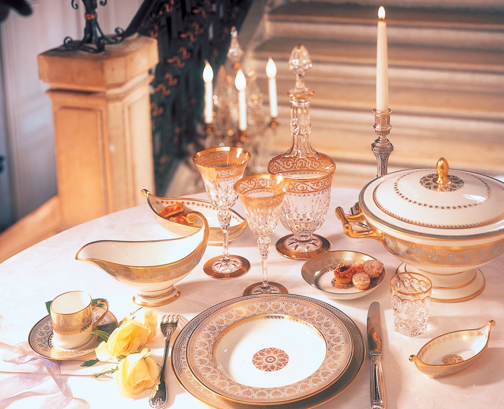 BERNARDAUD ROYALE - HISTORICAL PORCELAIN TABLEWARE ELYSEE