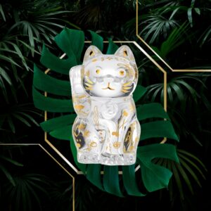 FAUNACRYSTOPOLIS CAT MANEKI NEKO. A traditional Japanese talisman.