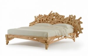 FAVELA BED - DESIGNERS FERNANDO AND HUMBERTO CAMPANA