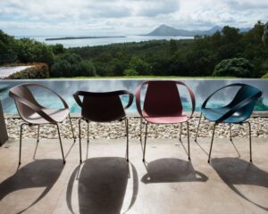 IMPOSSIBLE WOOD CHAIRS BY NIPA DOSHI & JONATHAN LEVIEN 2012.AN AESTHETIC WHICH CROSSES THE LINE; RATIONAL, LOGICAL INTERPRETATION IS REPLACED BY INSTINCTIVE PERCEPTION. A PROCESS OF CONCEPTUAL REINVENTION, A CURVED WOODEN FRAME WHICH WOULD BE IMPOSSIBLE TO PRODUCE IF NOT THROUGH INJECTION MOULDING. THE SEAT HERALDS A NEW FORM, NATURE IS ALTERED, WITH A MOULDED PLASTIC PRODUCT DISPLAYING ALL THE VISUAL AND TACTILE CHARACTERISTICS OF WOOD. AN EXTREME INVESTIGATION INTO SOME OF THE INTRINSIC OPPORTUNITIES OF INDUSTRIAL DESIGN TO PRODUCE A NEW, STYLISH, LIGHTWEIGHT FORM.