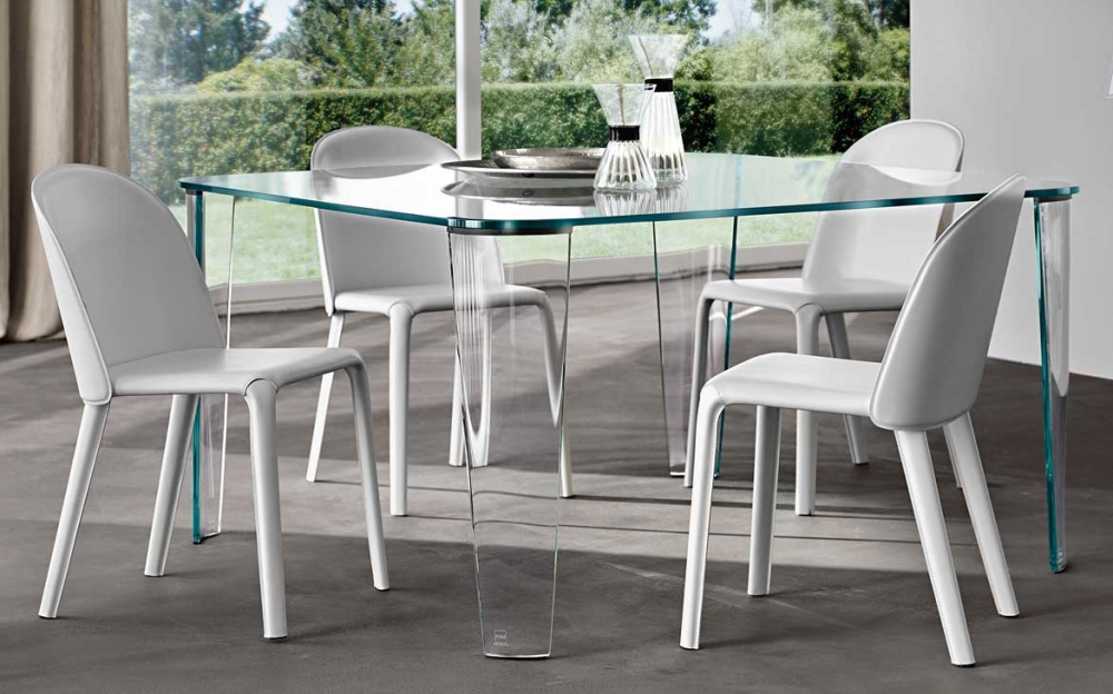 BACALL LEATHER-UPHOLSTERED CHAIR BY THIS WEBER