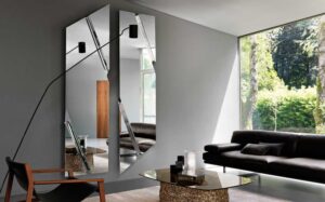 THE WING MIRROR IN CURVED GLASS BY DANIEL LIBESKIND