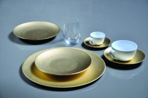 PORCELAIN TABLEWARE GOUTTE