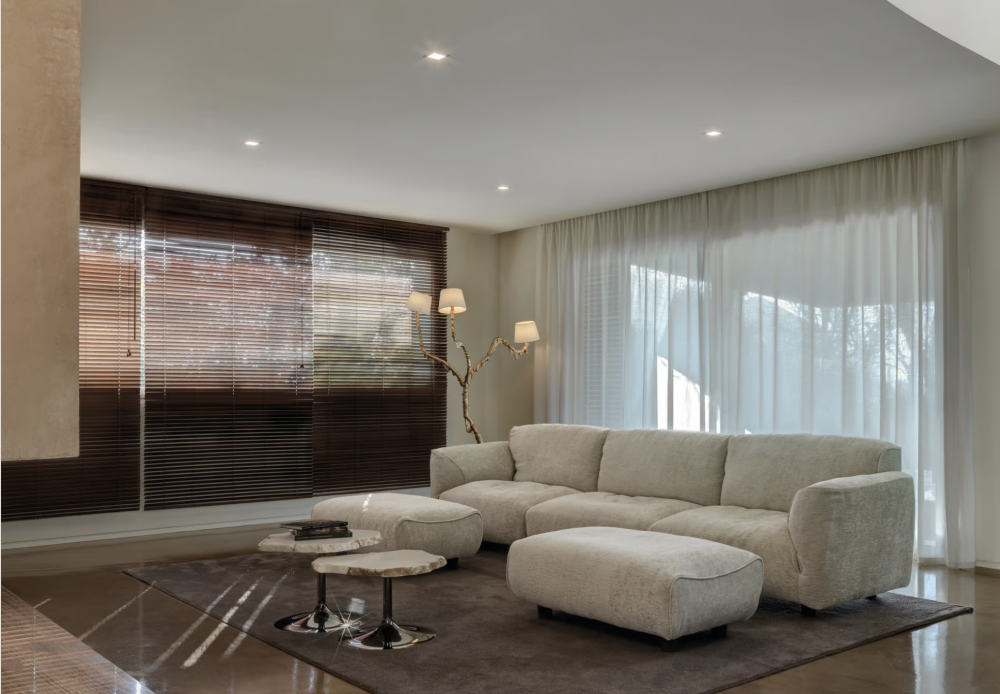 GRANDE SOFFICE designed by FRANCESCO BINFAR√â.The timeless elegance of GRANDE SOFFICE  recalls classicism, its linear shape ends in soft curves that look like sculptures. Extraordinarily simple. An architecture devised to leave its mark in any setting: it is amazing in its large proportions, and its combination of high-tech and natural materials offers an unexpectedly comfortable experience. It is padded in Gelly Foam and a generous amount of goose down: the result is extreme comfort. The smart cushion allows the backrests to be reclined for ultimate relaxation. Each seating element can comfortably sit two people. A sectional sofa that allows linear or angular composition in many different sizes and shapes. The deeper pieces and the poufs complete the offer, for a more versatile use of the sofa. Francesco Binfar√©, designer of GRANDE SOFFICE, defines it as follows:It is a sculpture that fits into people‚Äôs houses as a monument or an obelisk or a cathedral fits into the urban space. It is itself an architecture, a primordial, sophisticated nest.