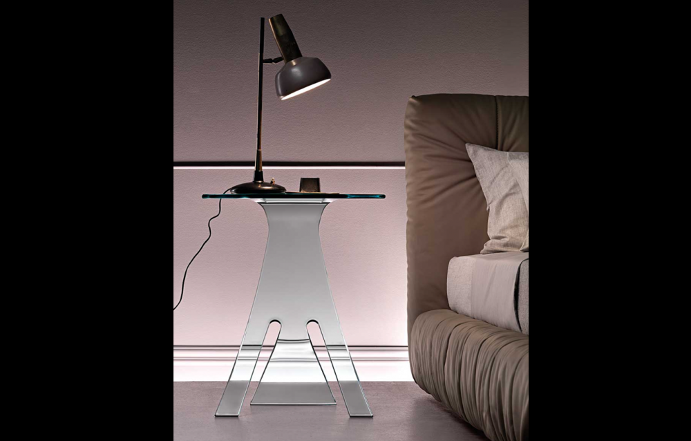 GRILLO BEDSIDE TABLE IN CURVED GLASS BY VITTORIO LIVI