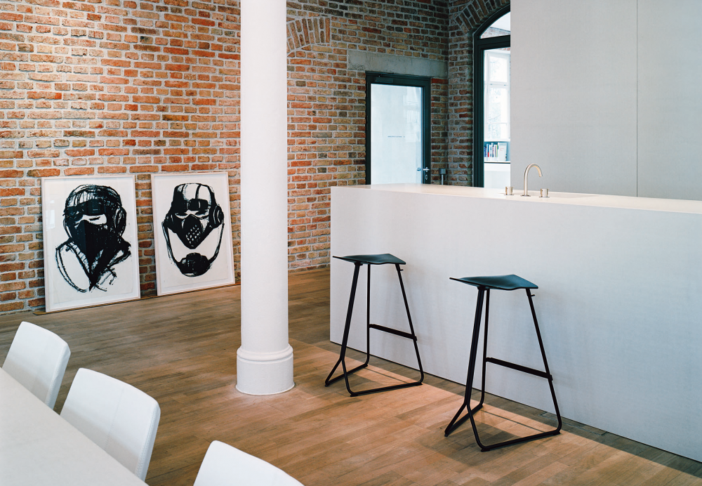 TRITON BY CLEMENS WEISSHAAR 2007