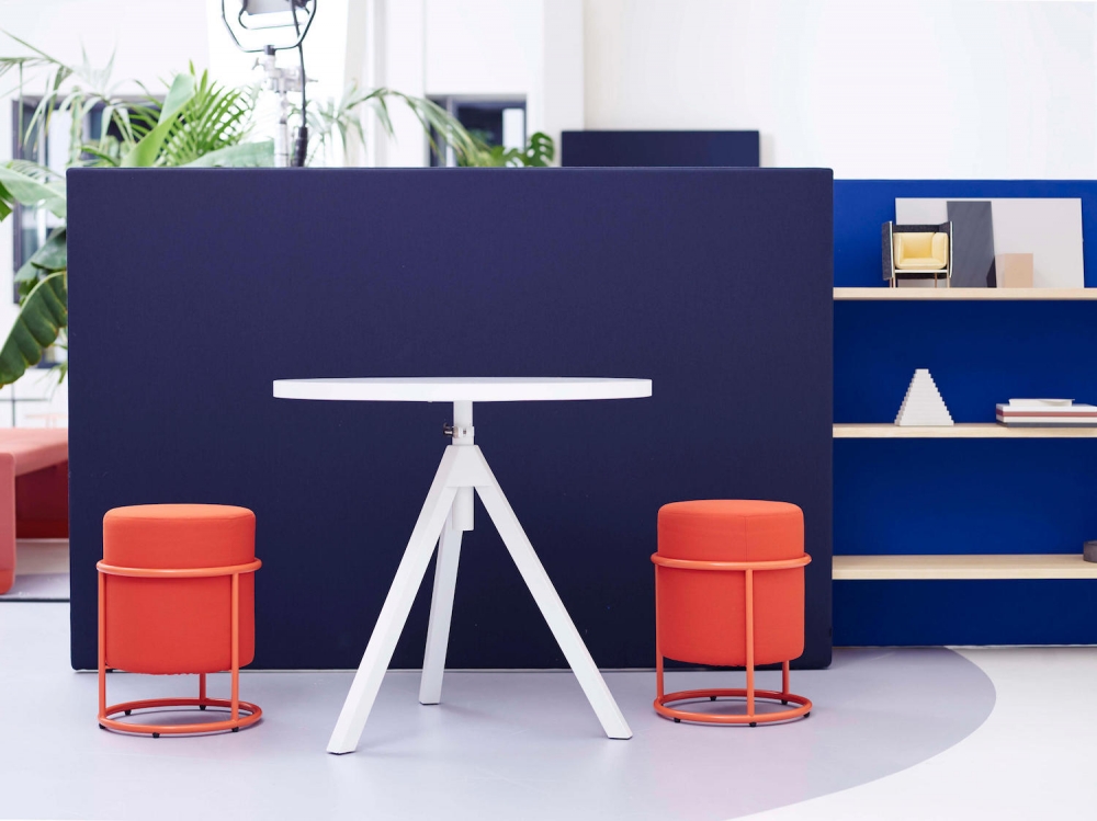 LEVEL BY UWE FISCHER