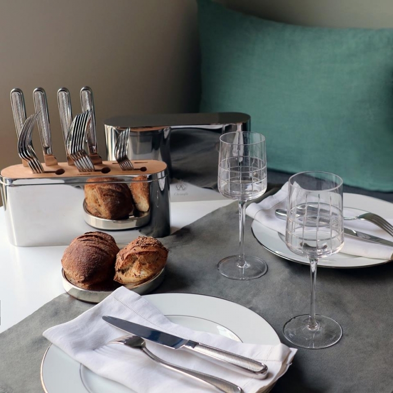 CONCORDE 24-piece stainless steel flatware set for 6 persons.