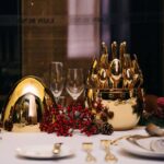 MOOD gold - 24 piece gilded metal, 24-carat gold flatware set.