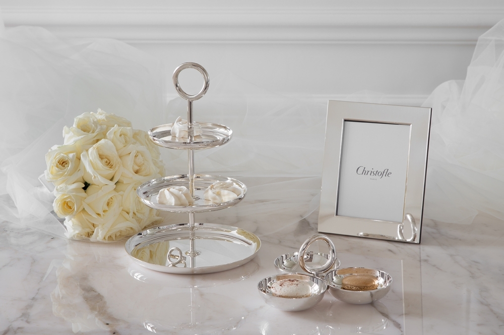 Silver plated 3-tier pastry stand and 3 parts coctail server VERTIGO - designer ANDR√àE PUTMAN; picture frame FID√àLIO