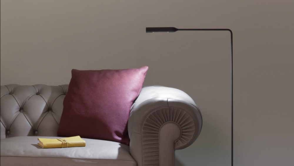 The FLO range of lights is the result of FOSTER + PARTNERS first collaboration with specialist Italian lighting manufacturer, Lumina. This minimal light integrates the latest dimmable LED technology within a streamlined, curving form. The cold-formed head and slender aluminium frame are balanced by a circular aluminium base and a delicate profile is created by eliminating superfluous moving parts, such as coils and springs. Floor LED lamps in varnish coated aluminium and steel. The head rotates by 300¬∞ for direct lighting, the arm pivots on the base by 120¬∞. 6W LED, task light which you can switch on with one click for full light intensity, with two clicks for half light intensity 3 . Lounge version, with H 100 cm and 3W LED perfect next to the reading chair