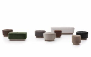 JACQUES OTTOMANS by RODOLFO DORDONI