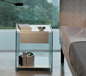 MILO BEDSIDE TABLE IN CURVED GLASS BY ILARIA MARELLI