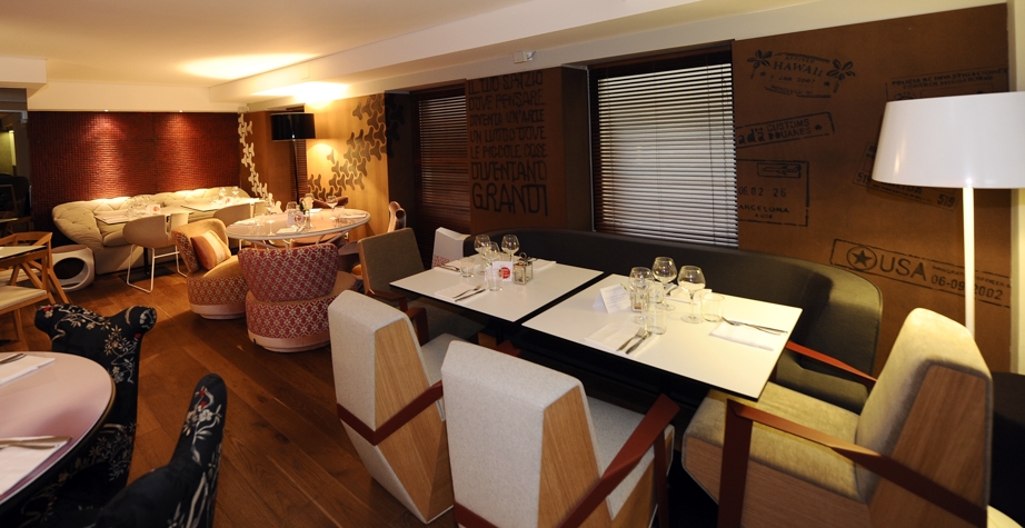 SILVER LAKE AND JUJU LITTLE ARMCHAIRS,  FJORD CHAIR AND TABLE - CHAIRONE APPLE TORINO, ITALY, 2011  INTERIORS: FULVIO FANTOLINO PHOTO CREDIT: RALPH HILLERT