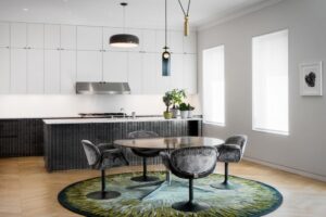 ASTRA SHAG I RUG OF 84% WOOL, 12% DULL SILK AND 4% SILK BY EDWARD FIELDS