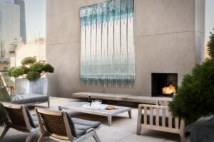 EMERGENCE I RUG OF 62% WOOL, 28% SILK AND 10% FINE LUREX BY EDWARD FIELDS