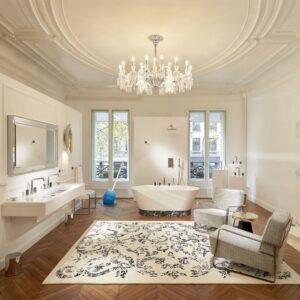 PARIS chandelier. Inspired by the Maison specific codes, interior designer and decorator ST√âPHANIE COUTAS has ventured to blend different components from emblematic collections: the diamond point of the Z√©nith chandelier, the twisted arms of the Solstice and the Venetian style of Mille Nuits imagined by designer Mathias. Wholly original in terms of size, the chandelier fits every interior. Authentic luxury adapted to today‚Äôs art of living.