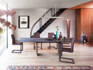 AN EXTENDABLE DINING TABLE ATLAS - DESIGNER GEORG APPELTSHAUSER