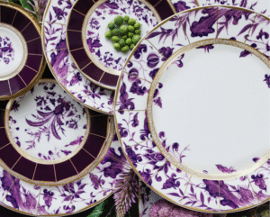 PRUNUS collection.The stylized Garden of Eden depicted in this beautiful PRUNUS  pattern comes from a XIVth century Chinese dish. Added delicate gold motifs bring an Art Deco touch to the entire service. The collection offers a bucolic stroll.