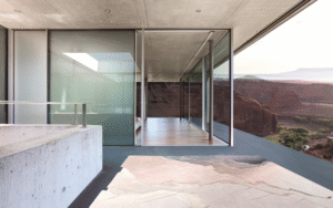 FRACTURE I RUG OF WOOL AND DELICATE SILK BY FERNANDO MASTRANGELO