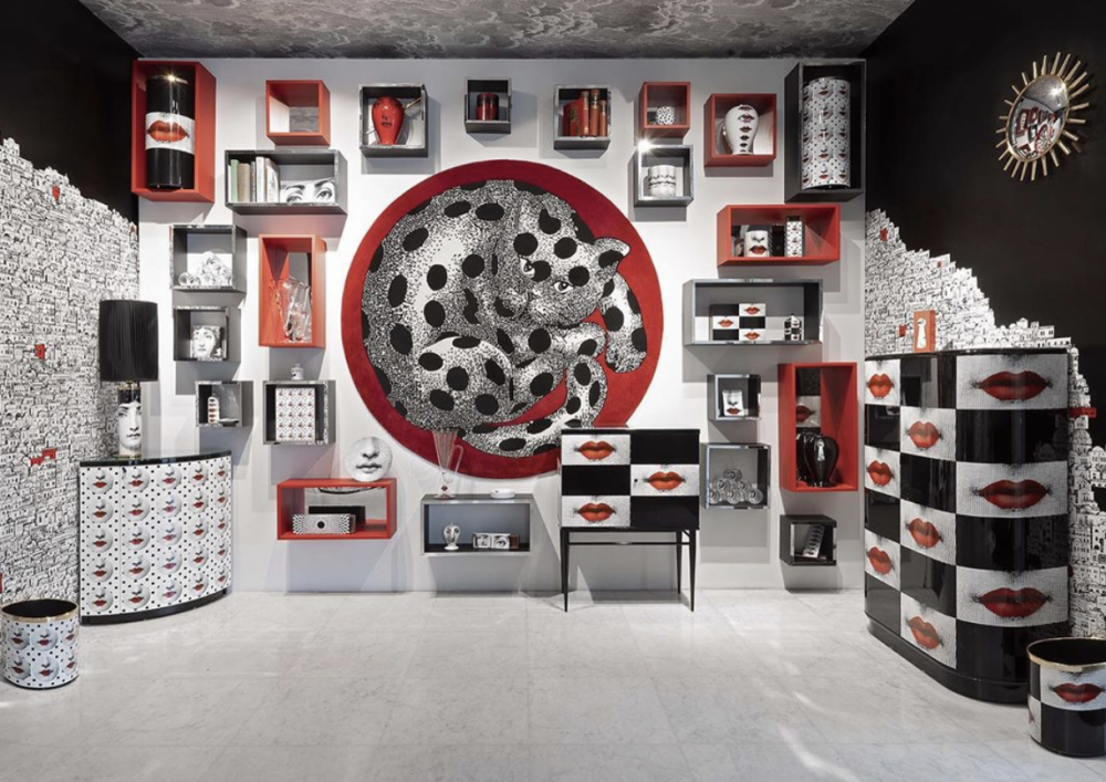 FORNASETTI BEGINS 2020 WITH NEW POP-INSPIRED CREATIONS.THE RED LIPS FEATURED IN THE DECORATIONS ADD A TOUCH OF IRREVERENT IRONY TO FORNASETTI‚Äô S  HYPNOTIC GEOMETRY.