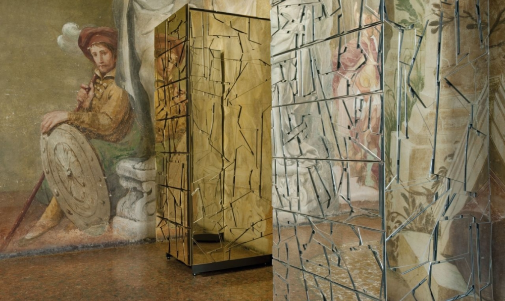 SCRIGNO CABINET BY FERNANDO E HUMBERTO CAMPANA