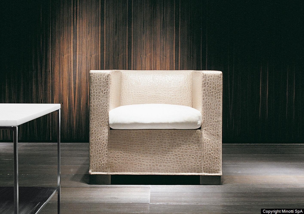 SUITCASE armchair by RODOLFO DORDONI
